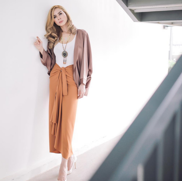 Lili Glori