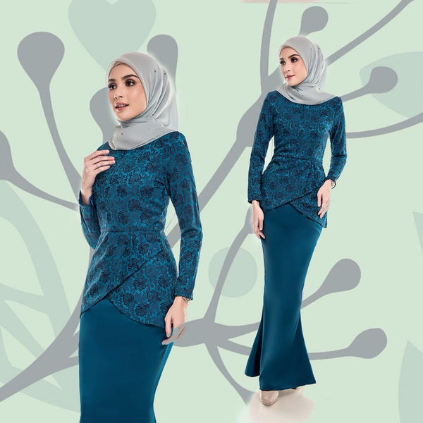 Tiara Executive Kurung Modern