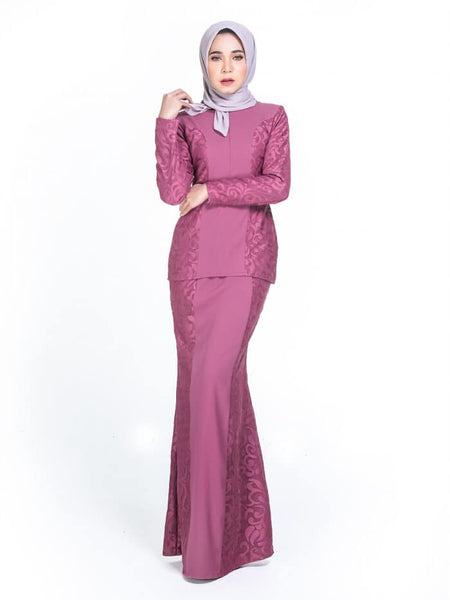 Sajda Kurung