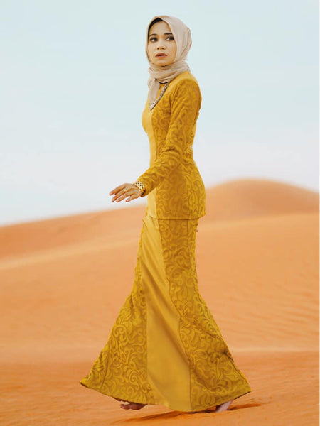 Sajda Kurung