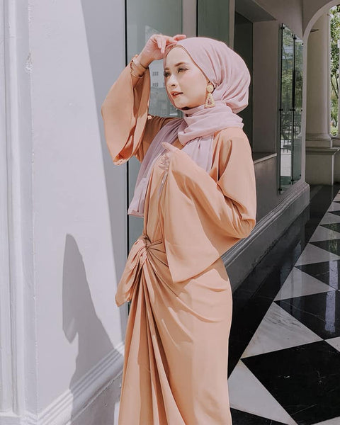 Bell Sleeve