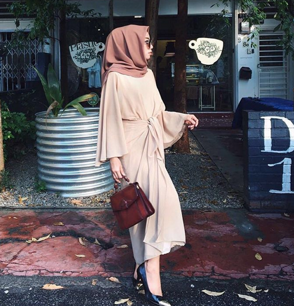 Pario Dress